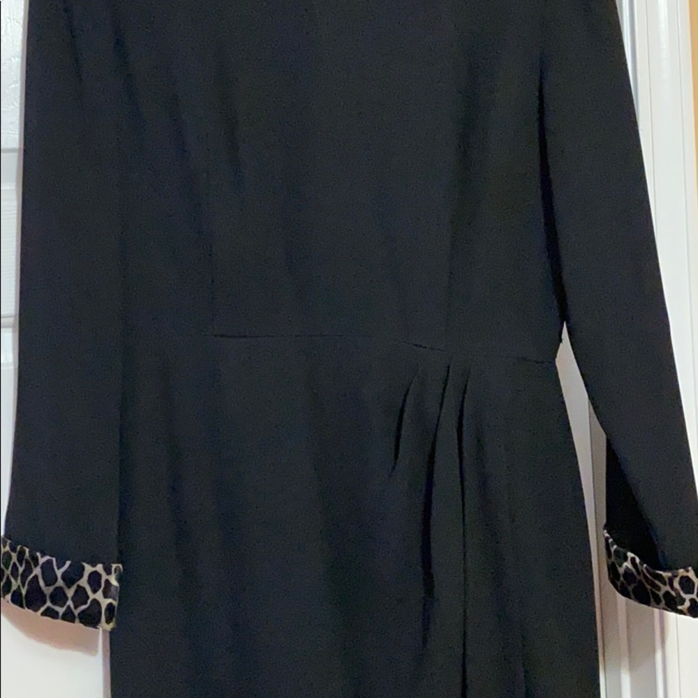 Dress - Picture 3 of 4